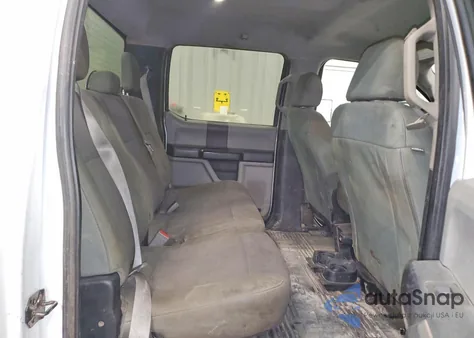 2019 Ford F250 Super Duty z USA, uszkodzony, nr VIN 1FT7W2BTXKED54324